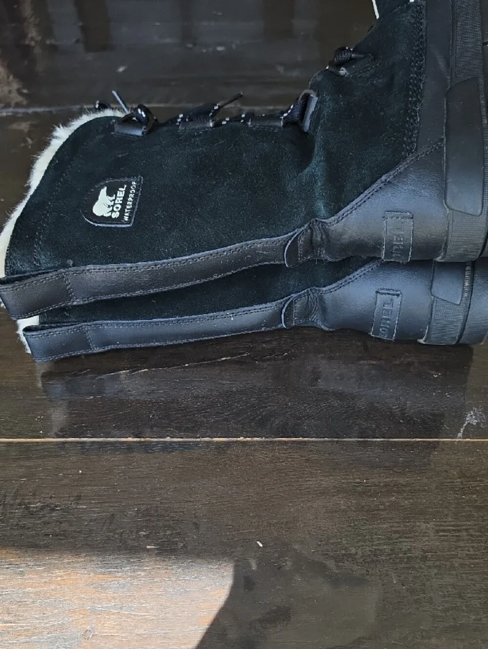 (8) Sorel Black Waterproof Lace-Up Winter Boots with Faux Fur Trim Suede Warm - Picture 9 of 10